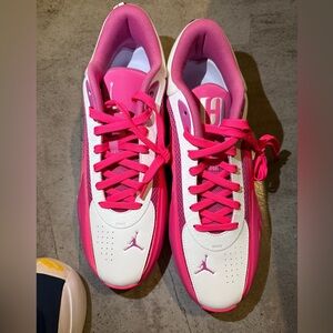 SIGNED Jordans, brand new shoes from Nimari Burnett university of Michigan.